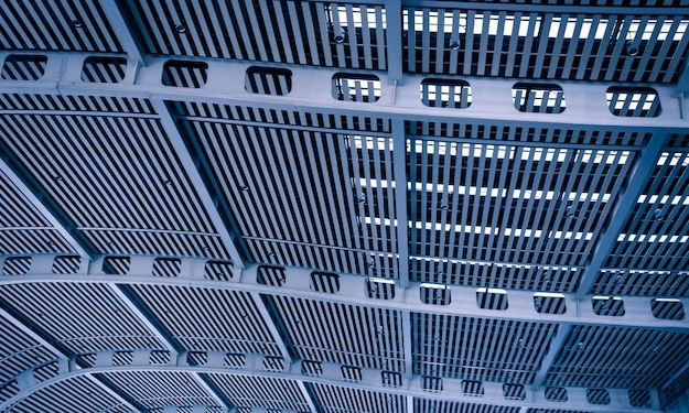 Шторы на электроприводе: принципы действия, промышленные применения и перспективы для производства