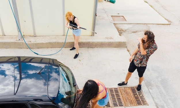 Пошаговое руководство по эксплуатации и обслуживанию автоматического робота‑пылесоса для бассейна: продление срока службы и устранение неполадок